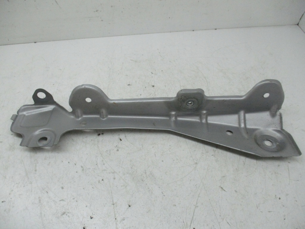 Купити W164 ml кронштейн lewego передній крила