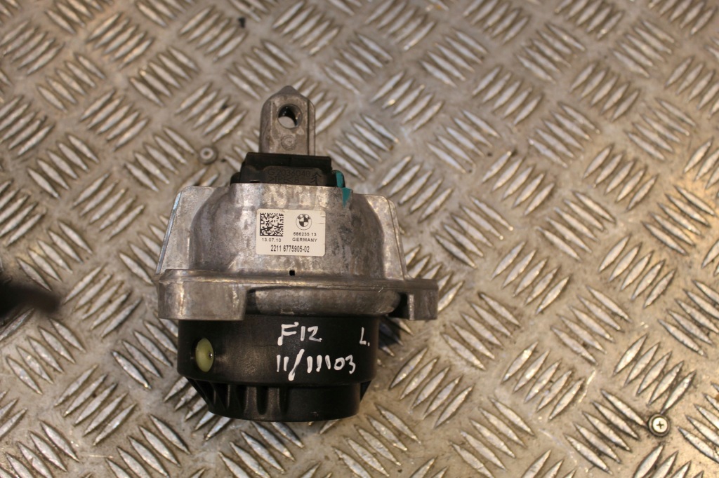 Купити Bmw f01 f02 f10 f11 подушка двигуна ліва 6775905