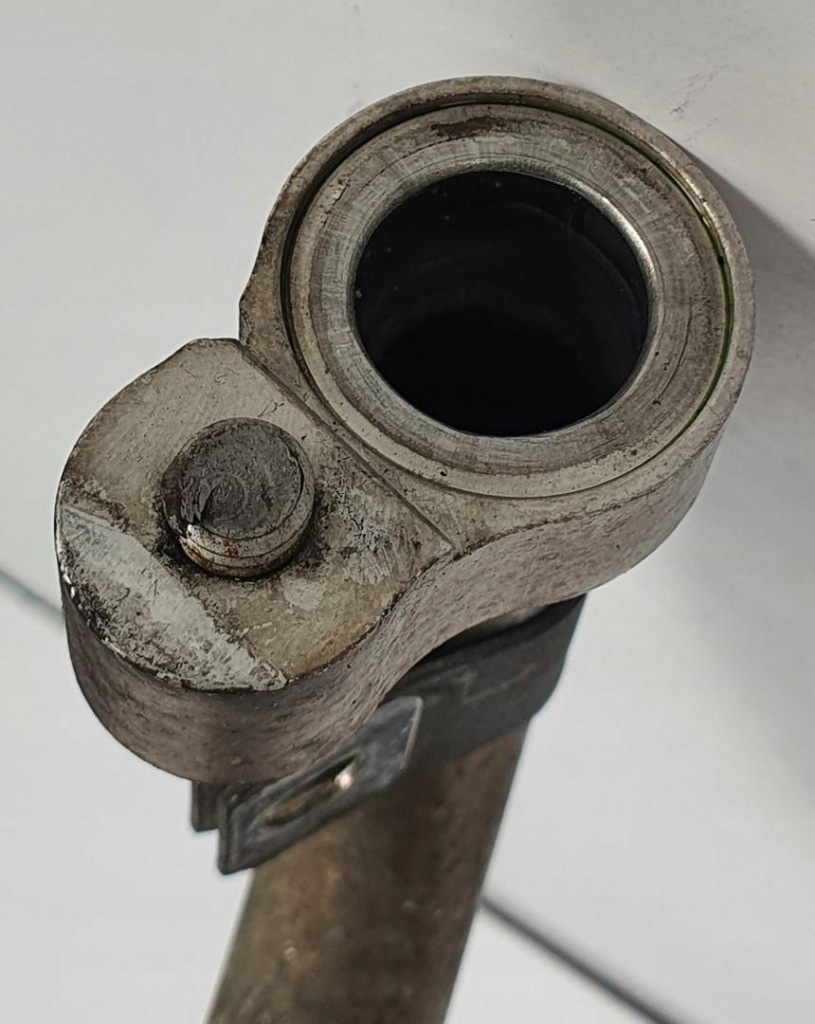 Патрубок шланг трубка кондиціонера mercedes actros mp4 a9608308917 Доставка