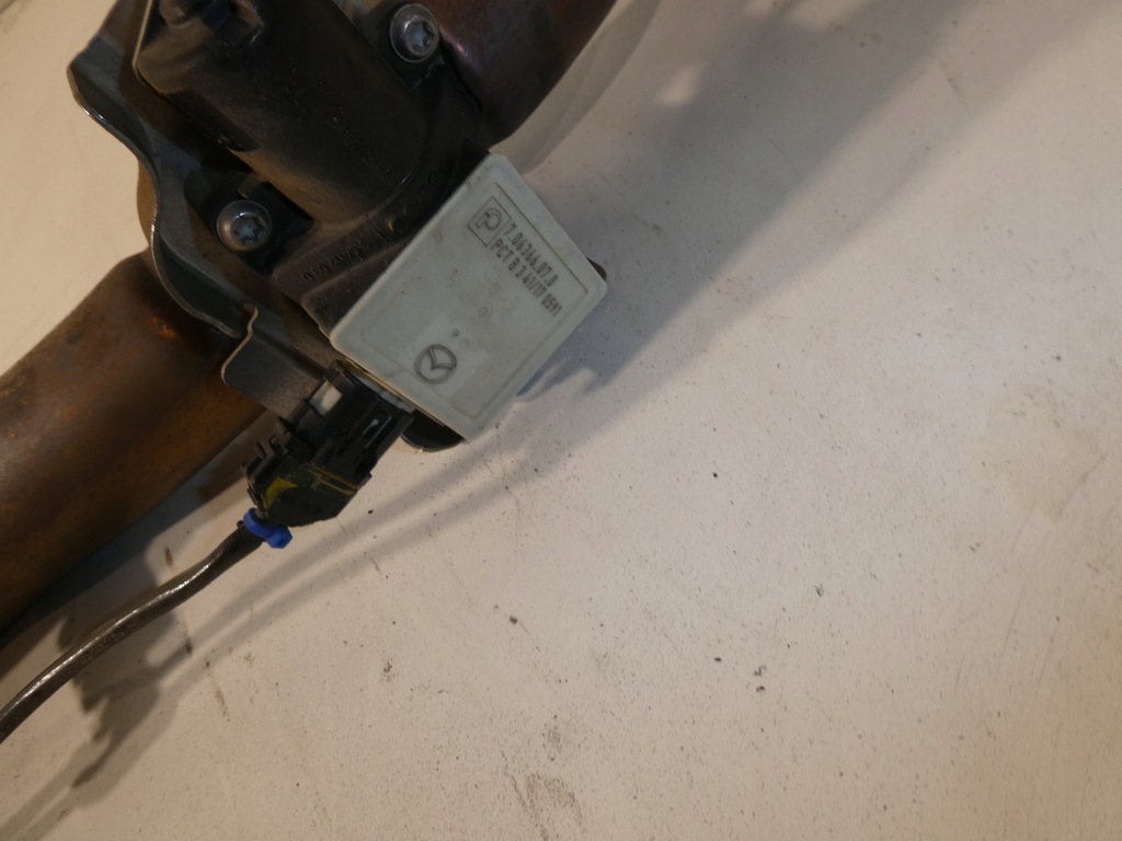 фото №11, Гаситель труба выхлопная катализатор mazda cx5 ii pyd8 hirotec