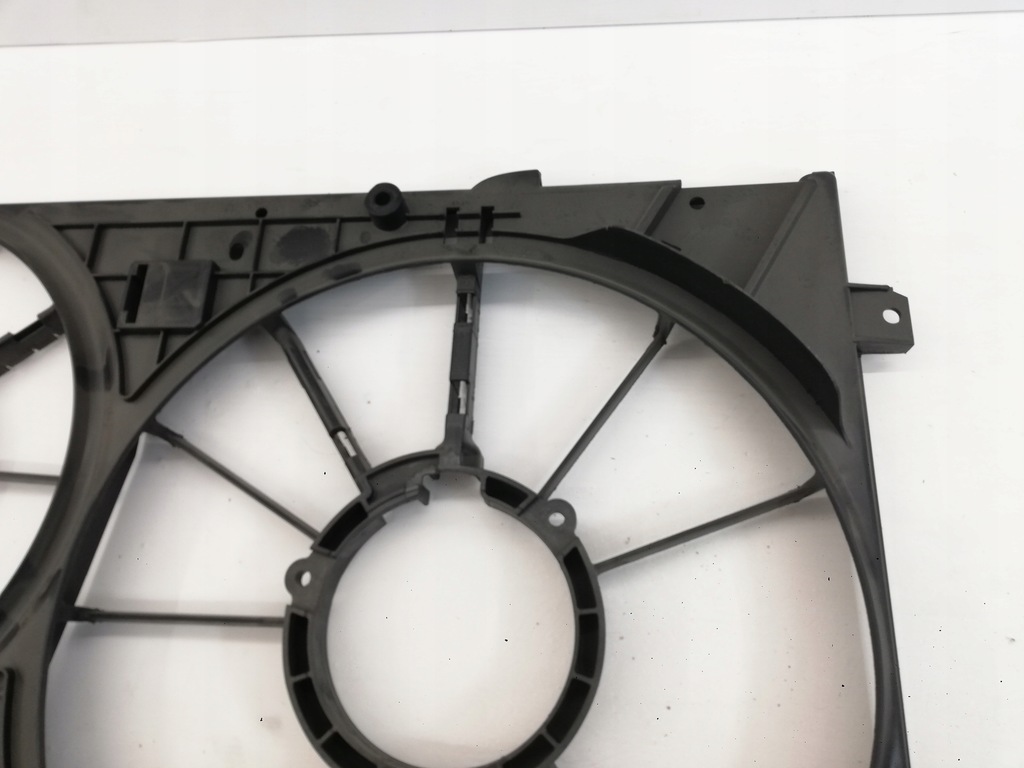 фото №10, Кронштейн вентилятора радиатора корпус vw seat