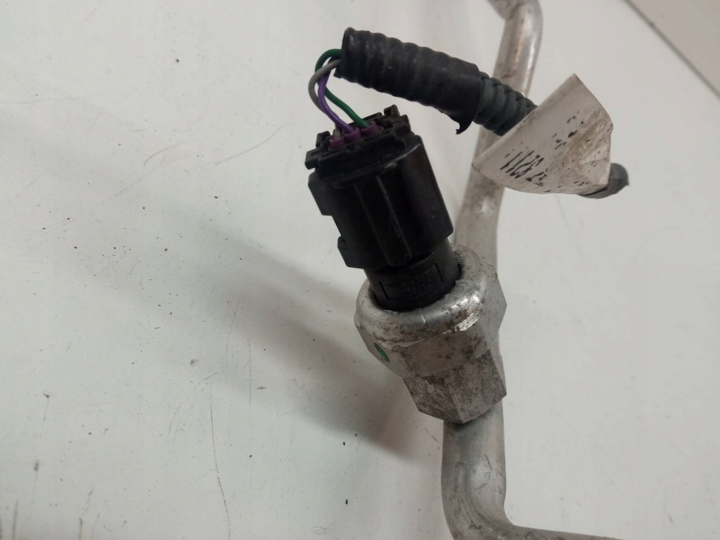 фото №5, Шланг кондиционера трубка 1.8 plug-in toyota prius iv 2015-