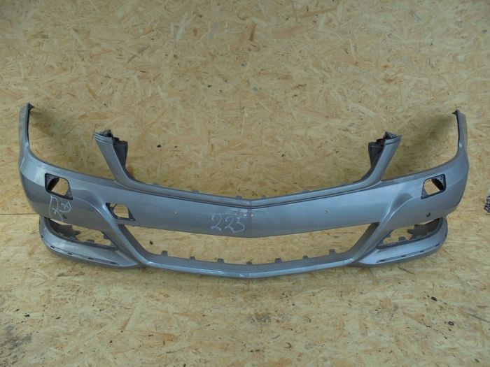 фото №1, Бампер перед 225 mercedes w204 2010-