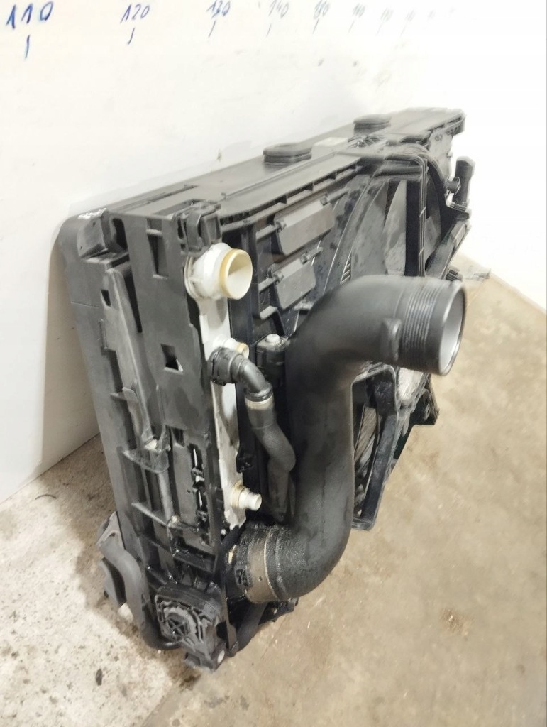 Радиатор bmw 5 gran turismo 2013 7562590 Цена