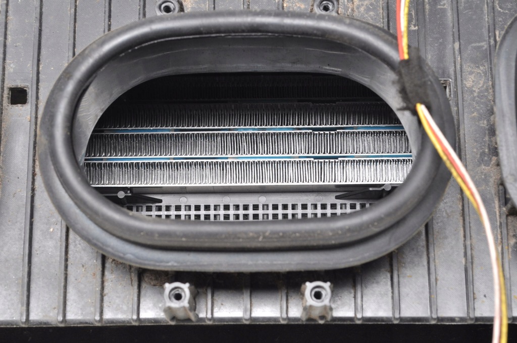 фото №13, Renault zoe lift радиатор 295e39666r 295e39666r