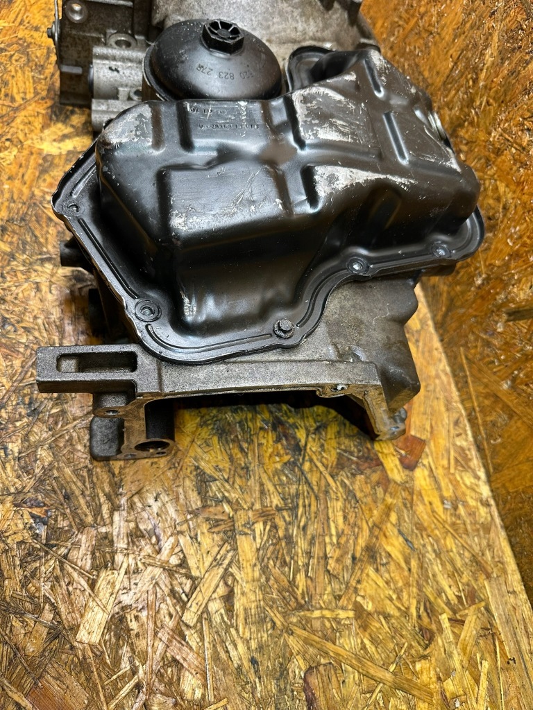 Піддон оливи масляна renault nissan 1.2 tce 110171658r Київ