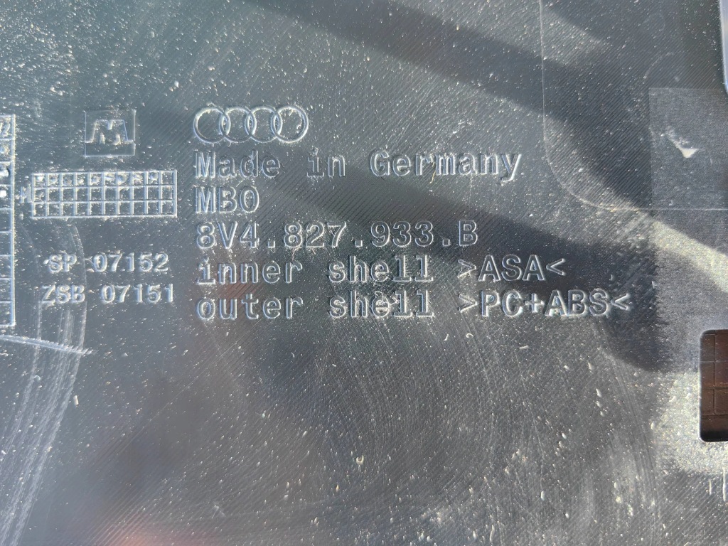 Audi a3 8v4 - спойлер кришки задні Доставка