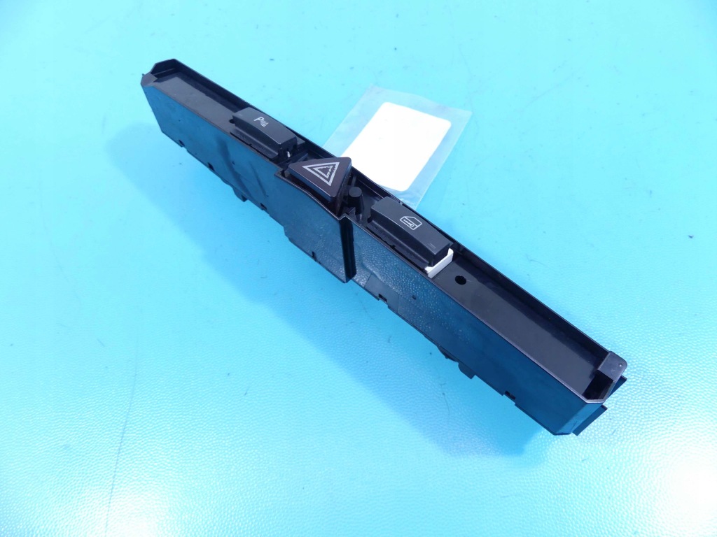 фото №1, Перемикач аварійних pdc opel zafira b 13100106