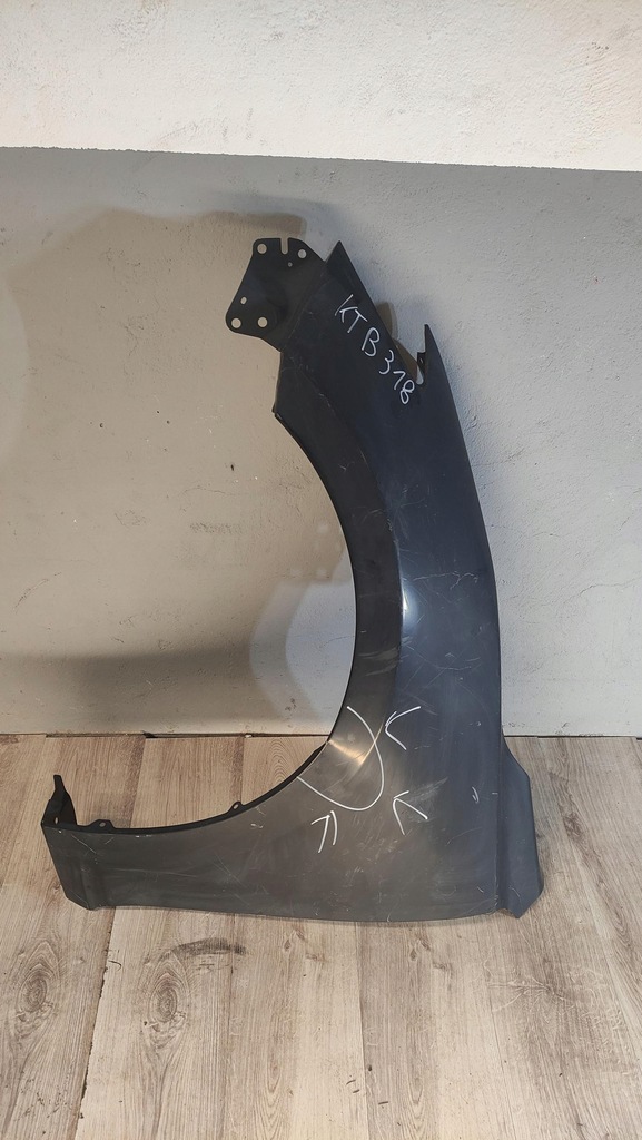 фото №1, Mazda 3 iii 14- крила лівий перед передній