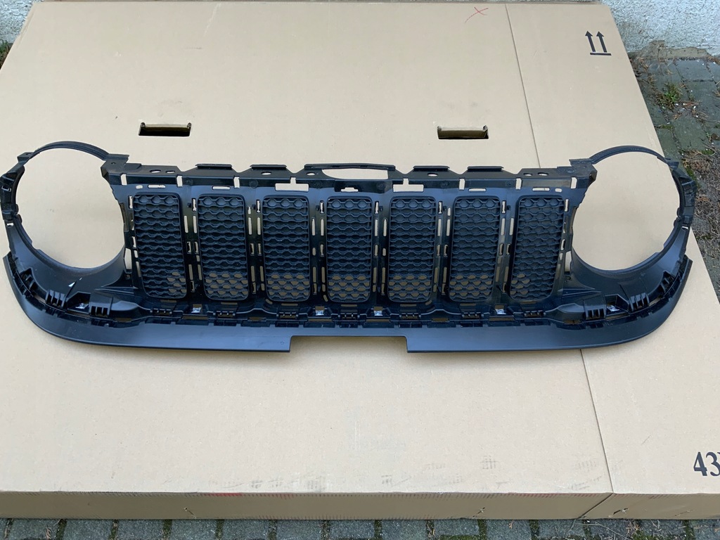 фото №1, Решётка радиатора решётка радиатора решётка радиатора jeep renegade 18r lift 735672991