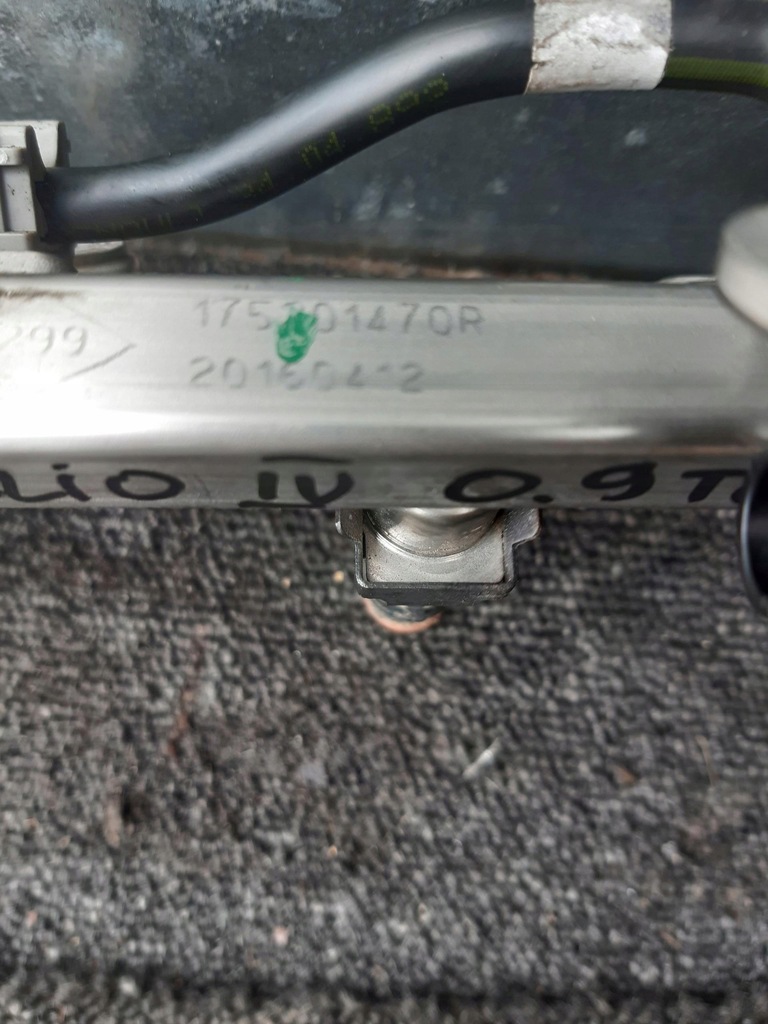 фото №5, Молдинг впрыскная 175201470r renault clio iv 0.9tce