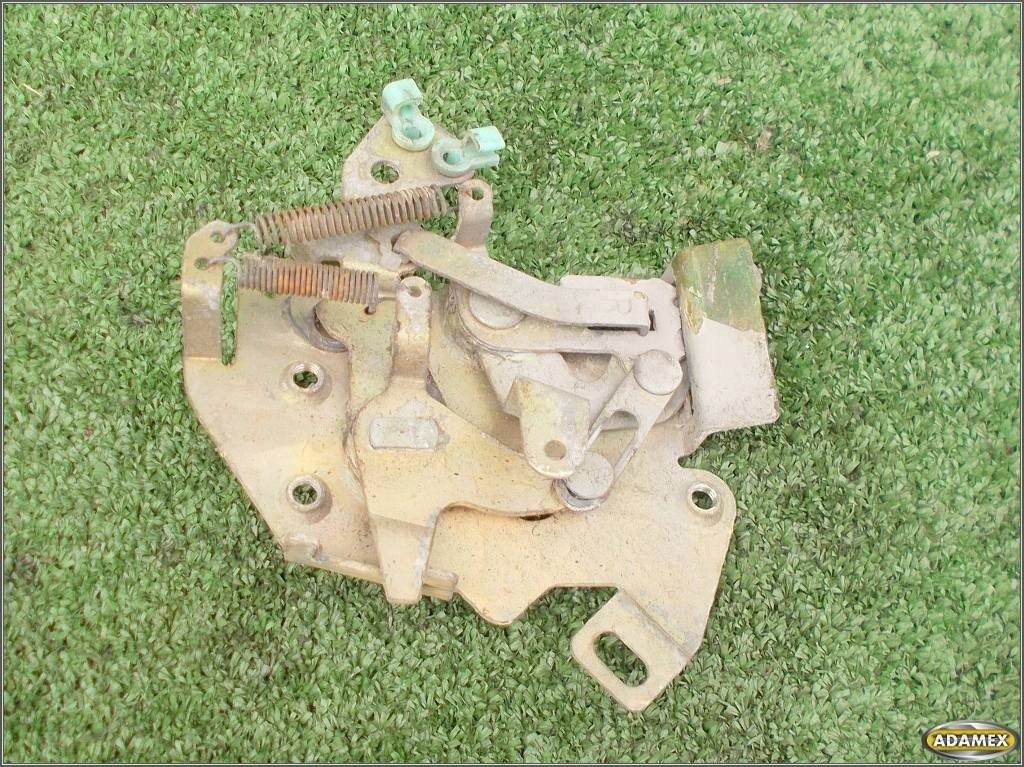 фото №5, Mitsubishi l300 91r - замок правий середина