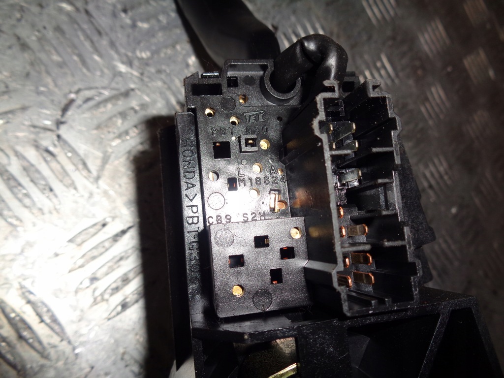 фото №7, Переключатель комбинированный подрулевой переключатель honda civic vii hb 01-