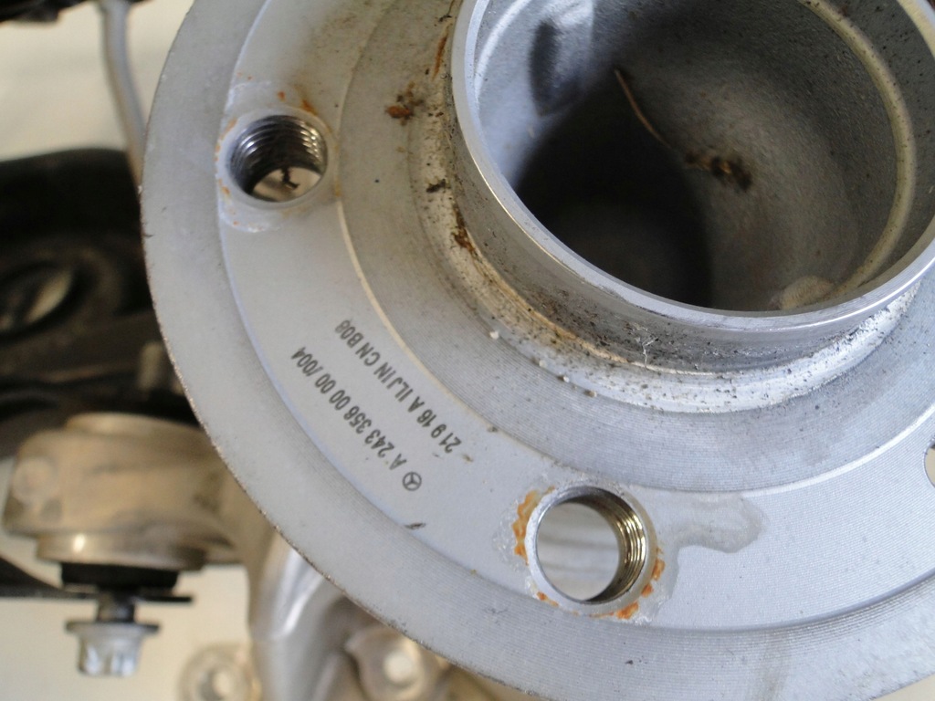 фото №13, Mercedes eqb 243 x243 w243 поворотный кулак ступица задняя правая