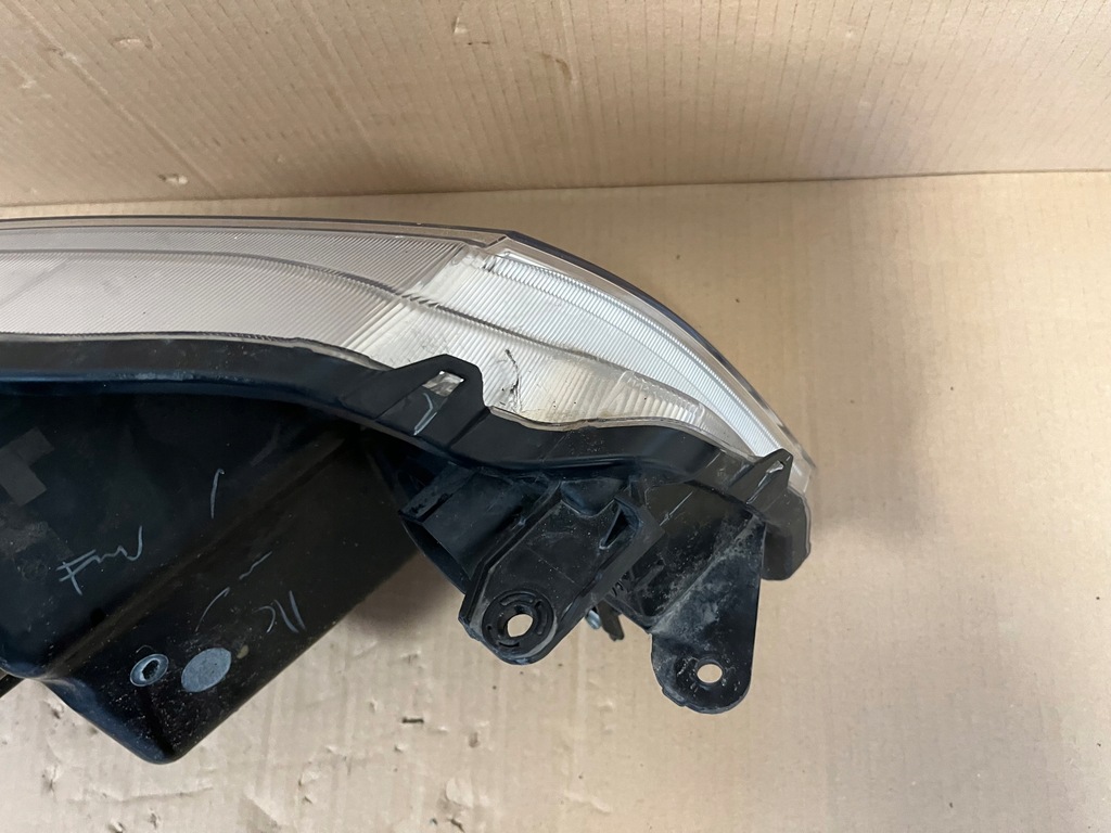 фото №7, Suzuki vitara 17- лампа левая перед передняя