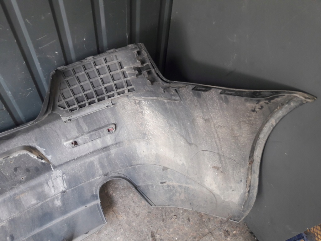 Бампер задний  alfa romeo 159 универсал чёрный c403 Цена