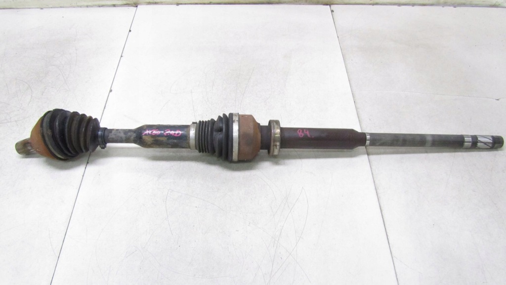 Купить Volvo xc60 рестайлинг  2.4 приводной вал правая перед 14- 84