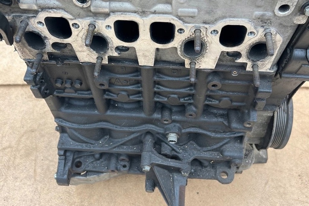 фото №8, Двигатель ford galaxy wgr 038103373r 1.9l дизель 85kw 2004