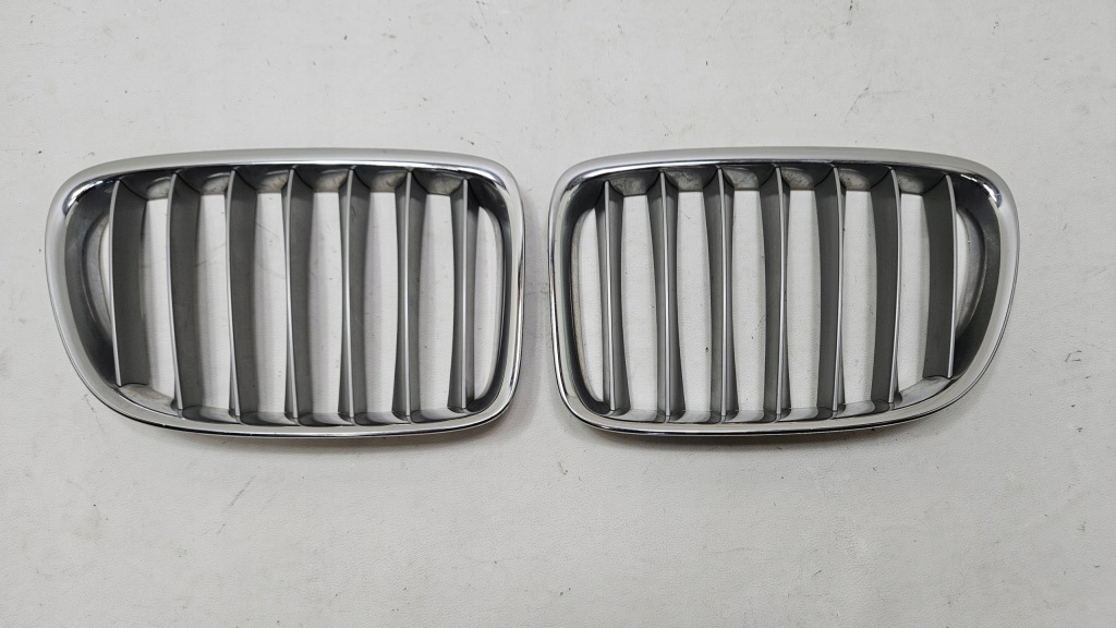 фото №1, Решётка радиатора решётка радиатора радиатора решётки радиатора bmw x1 e84 2993308