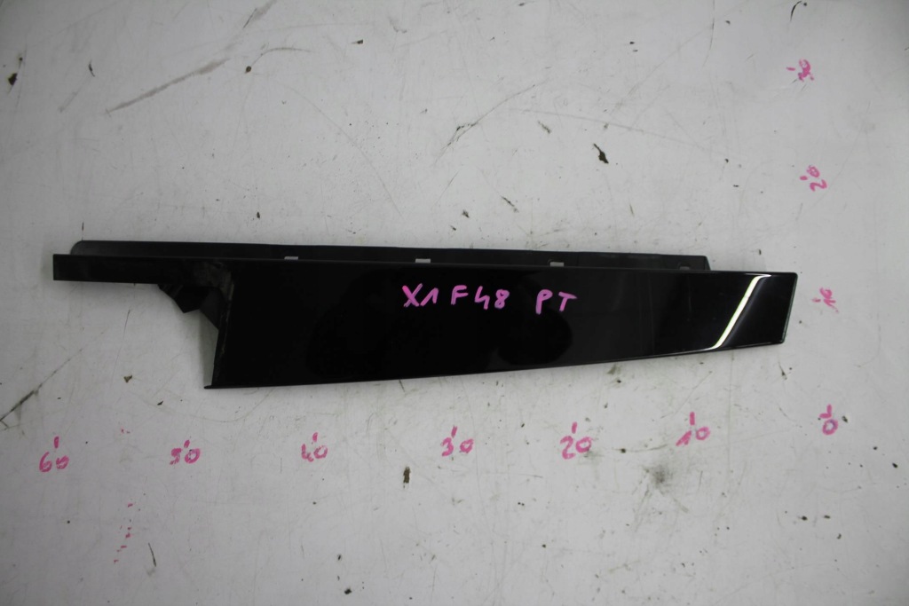 фото №1, Захист молдинг стійка правий задня 7349676 bmw x1 f48