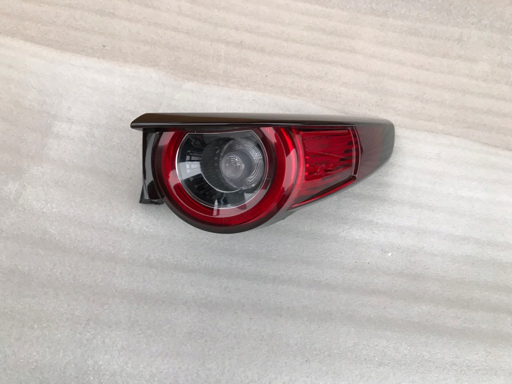 Купить Mazda cx-30 cx30 фара задняя правый  led европа