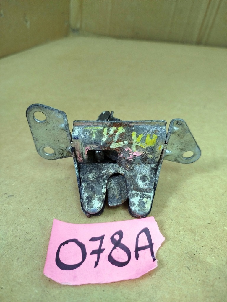 фото №1, Замок вкладка крышки багажника fiat uno