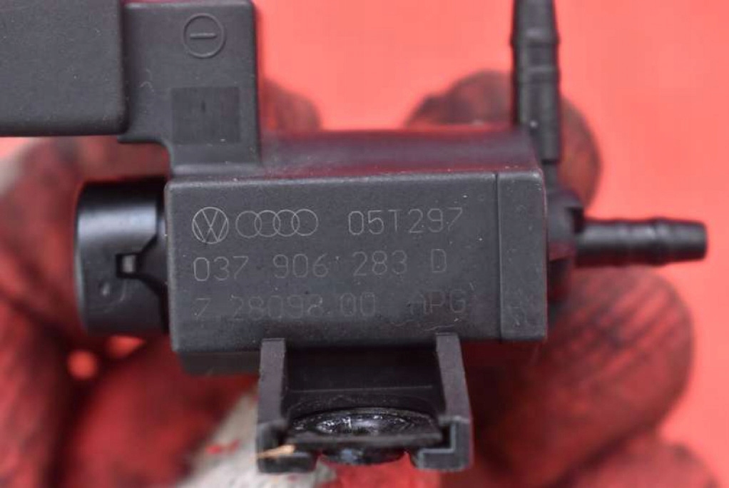 фото №7, Клапан вакуумa 037906283d bentley continental 1 i gt 6.0 w12 560 km