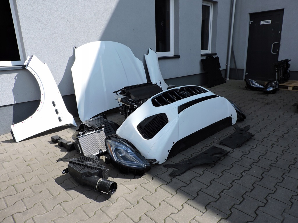 фото №6, Перед kompletny maserati grecale білий gt/modena 2.0