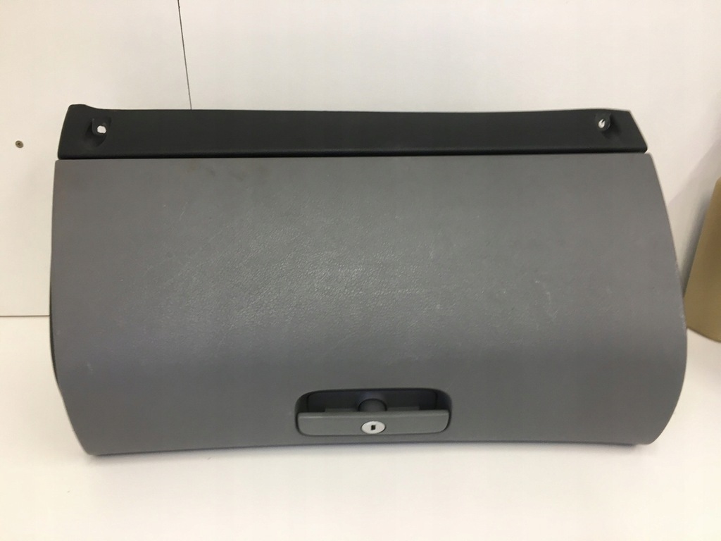 фото №8, Skoda octavia i бардачок пассажира eu 1u1857097b szary