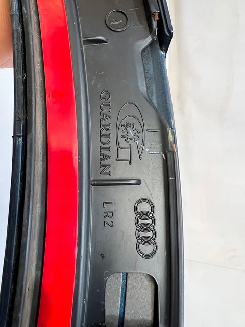 фото №5, Audi оригінальний номер 8u0853818b молдинг крила