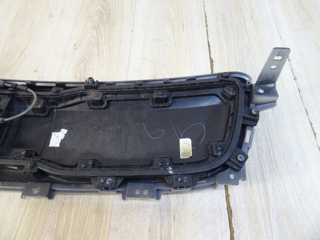 Kia soul electric ev решітка радіатора решітка  бампера перед 86352-e4100 llu Зі Шроту