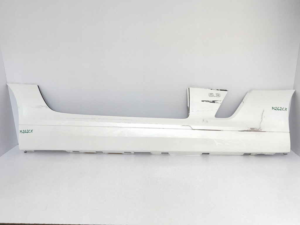 фото №1, Mercedes sls amg 63 6.3 c197 10-14 поріг молдинг накладка захист правий