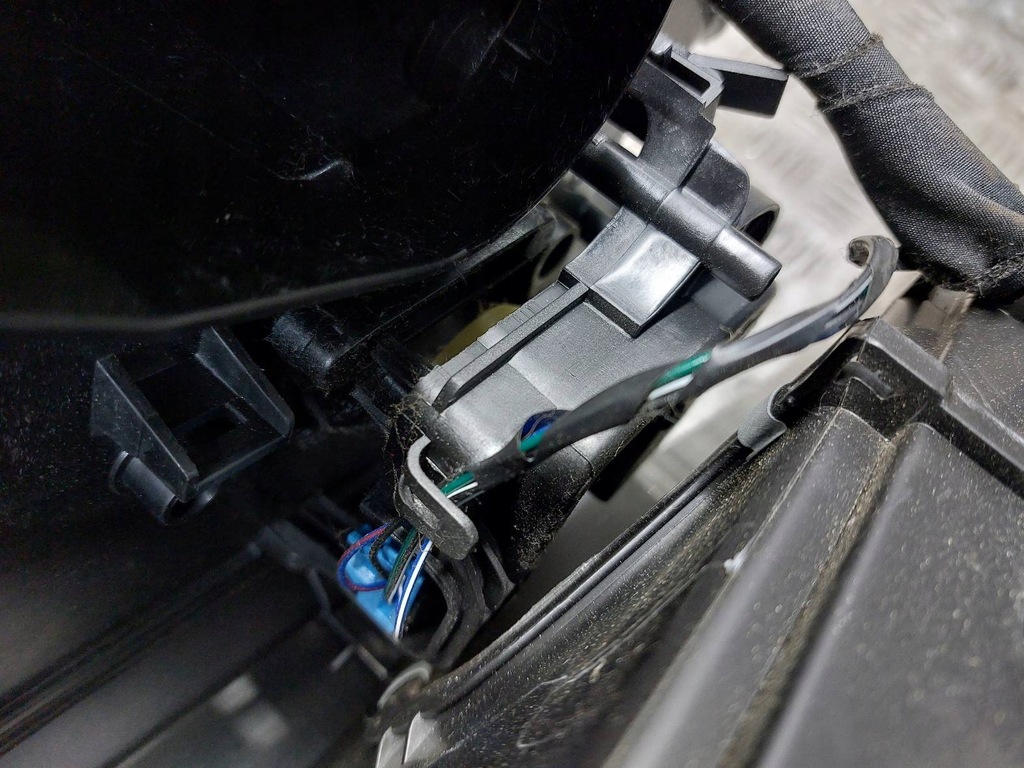 фото №8, Корпус обігрівача комплектна повітродувка двигуни rapid i eu v3267002