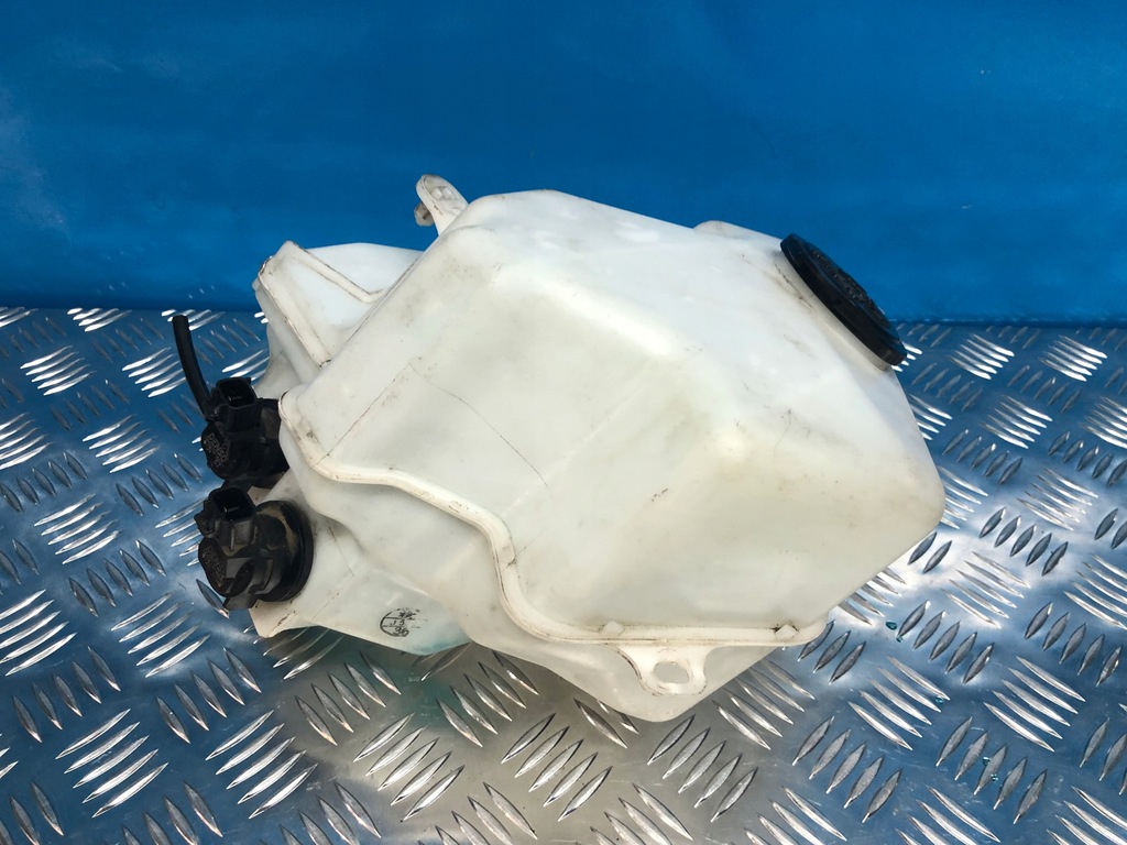 фото №1, Toyota prius ii бачок омывателя