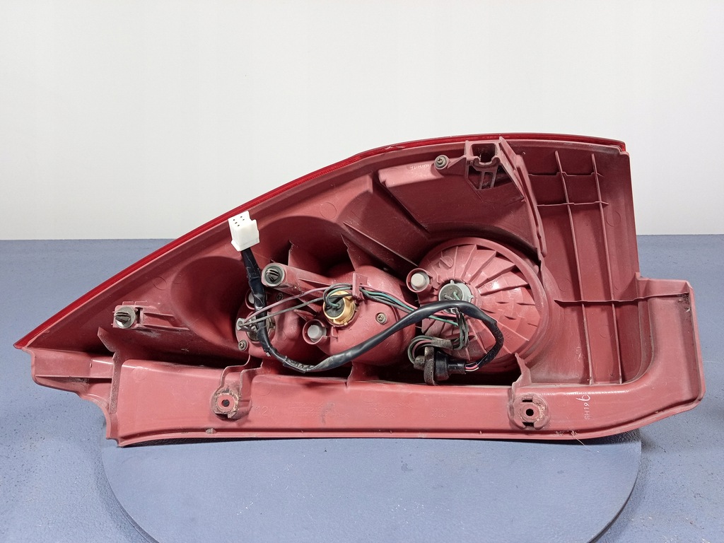 фото №7, Mazda 5 i cr лампа задняя левая задняя c23551160