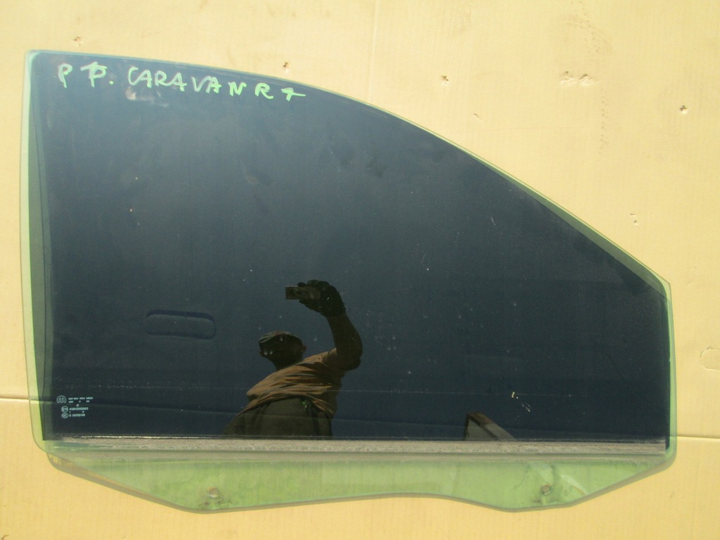 фото №11, Chrysler town country 11 стекло правая перед w дверь передняя пассажира carava