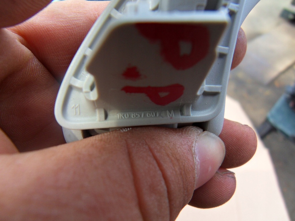 фото №11, Ручка кронштейн потолочный vw golf v plus комплект