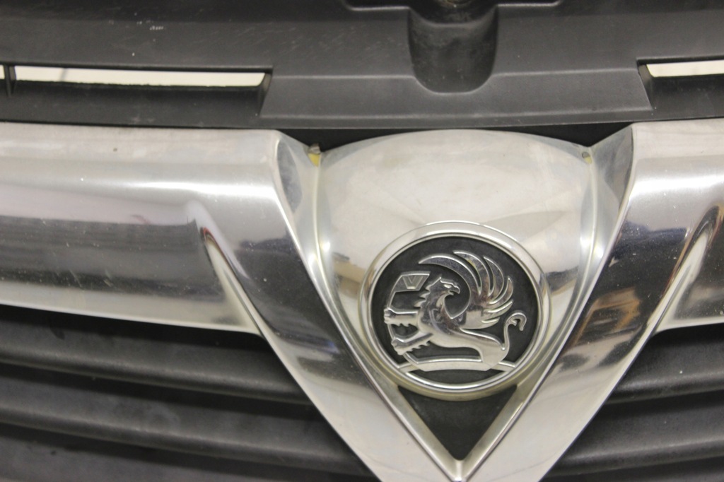 фото №7, Решітка радіатора значок решітка радіатора бампера opel vivaro a lift