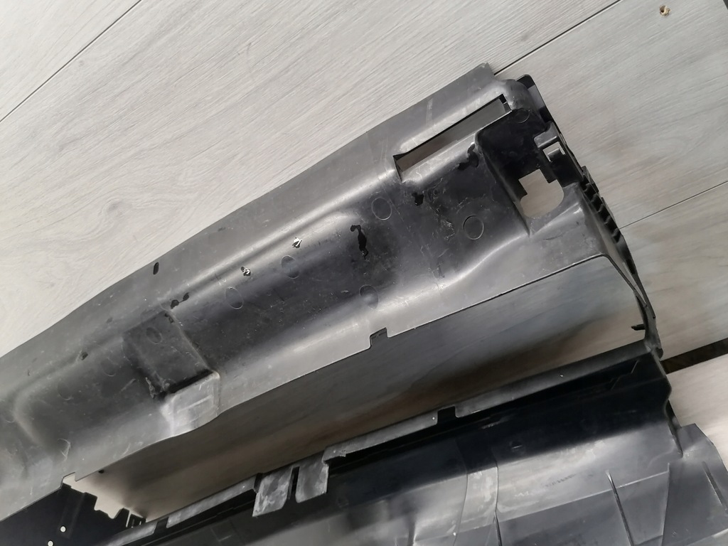 фото №8, Porsche macan впуск повітропровід повітря 95b121707d