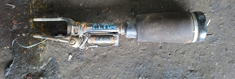 Купить Mercedes r-kl w251 06r 3.5 v6 3.5 амортизатор левый перед передний