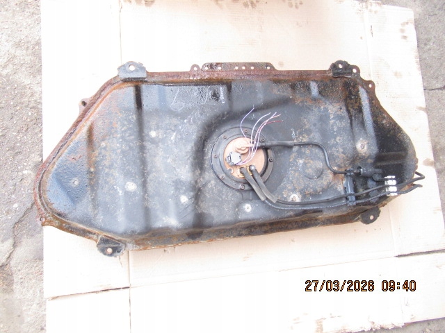 Купить Бак bak топлива toyota yaris i 1.4 d4d