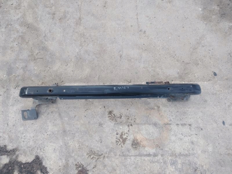 фото №1, Усилитель бампера балка перед peugeot 307