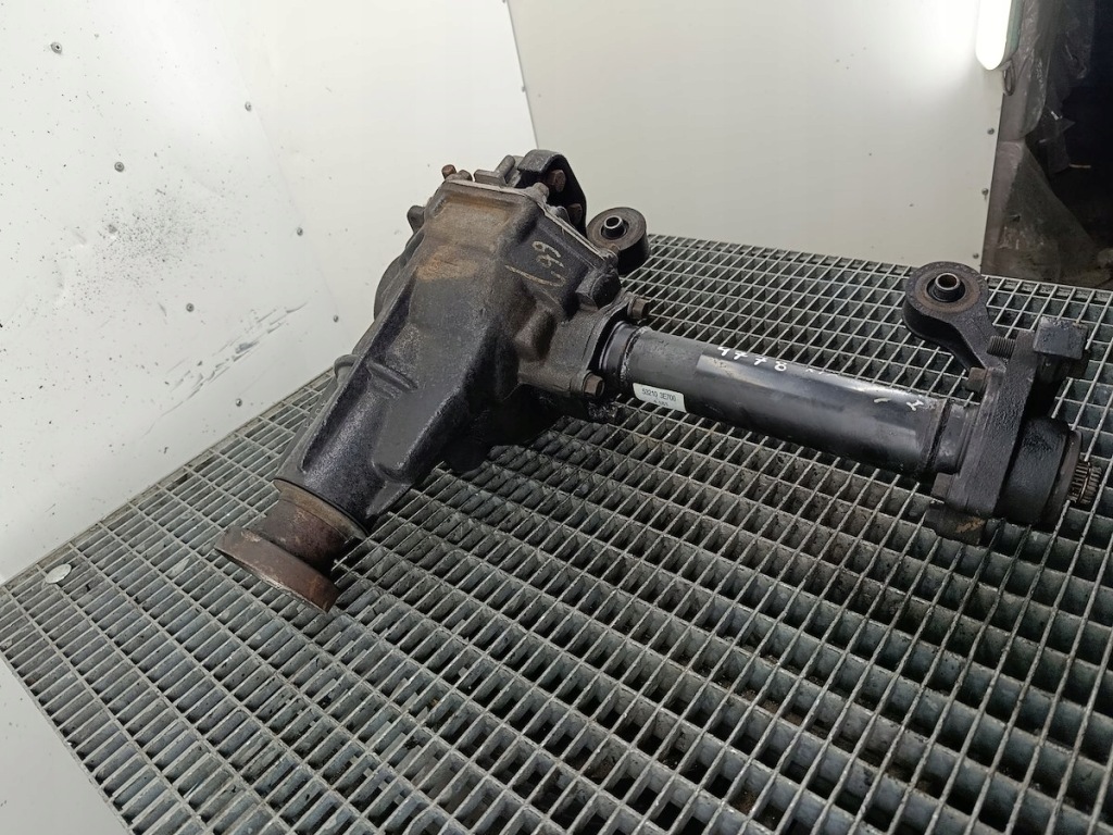 Диференціал перед kia sorento i 53210-3e700 4.181 2.5 crdi 140km Київ