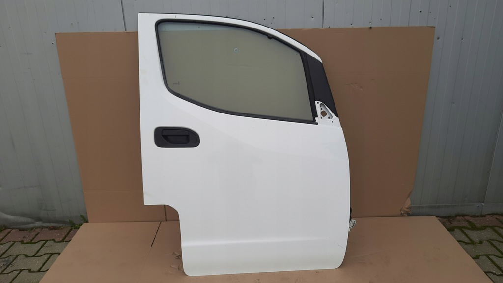 фото №1, Дверь перед правое nissan nv200 демонтаж
