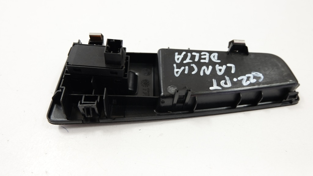 фото №6, Lancia delta iii переключатель окон задняя