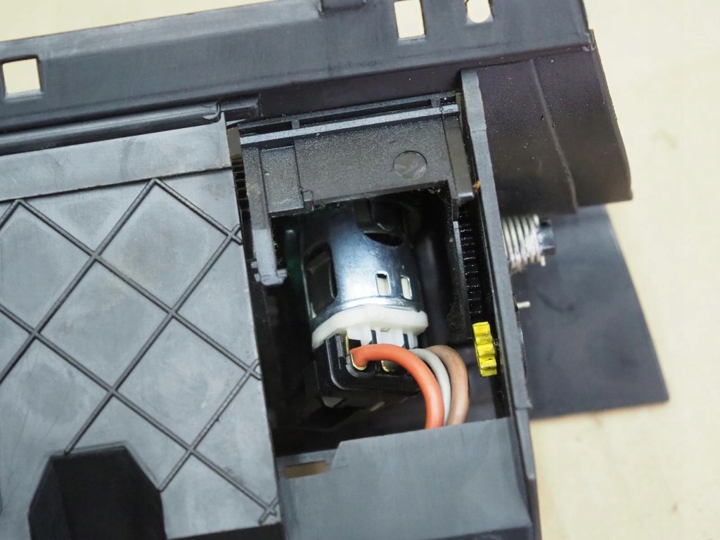 фото №13, Пепельница skoda superb i 3u1857962