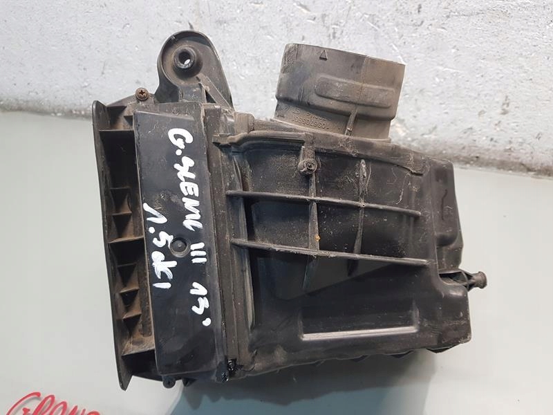 фото №2, Корпус фильтра воздуха scenic iii 8200947663