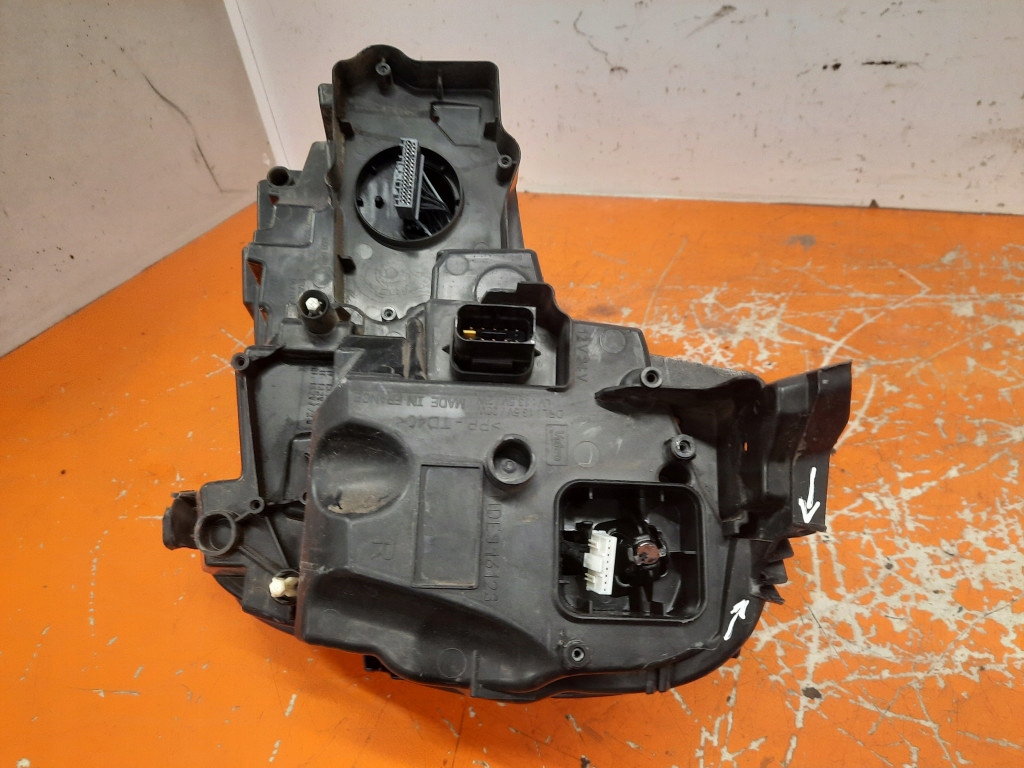 фото №11, Peugeot 3008 ii 16-24 фара правий перед лампа передня права 9826572680