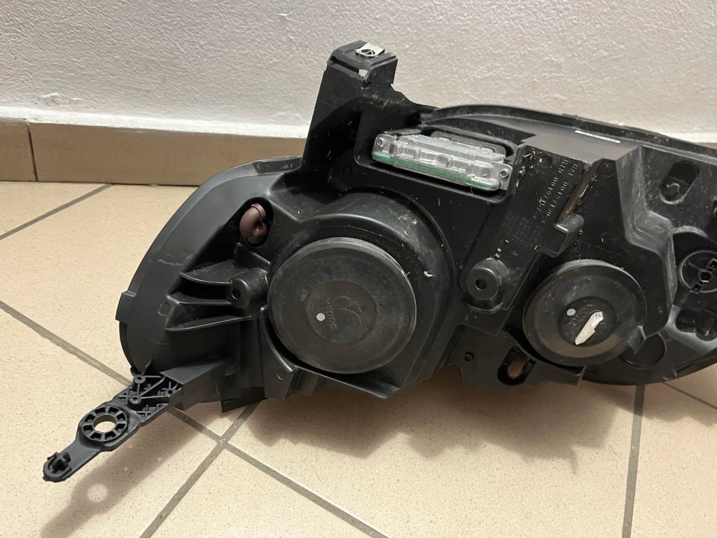 фото №14, Лампа передня перед права toyota proace ii 2 ксенон led 16- 9808237480