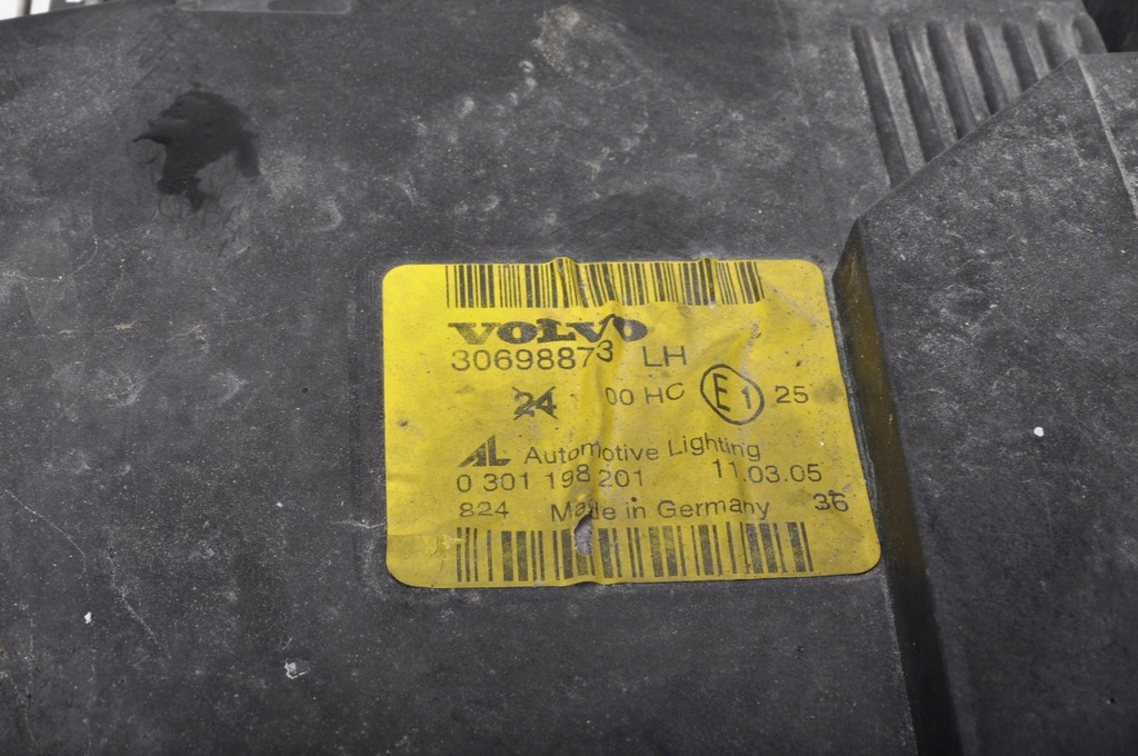 фото №7, Volvo s40 ii лампа левый перед 30698873 europa